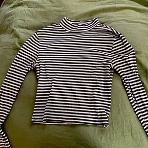 H&M striped mock neck crop top